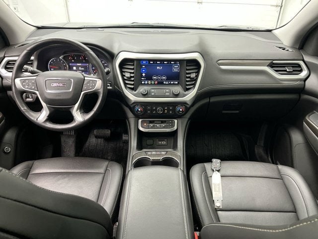 2022 GMC Acadia SLT