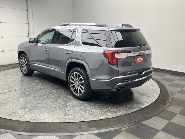 2022 GMC Acadia Denali