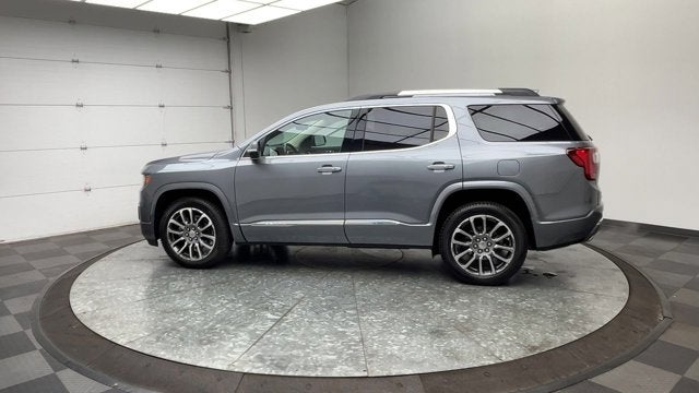 2022 GMC Acadia Denali