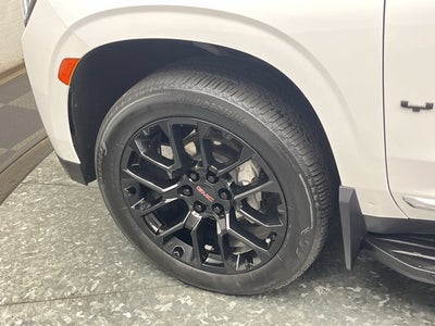 2024 GMC Yukon SLT