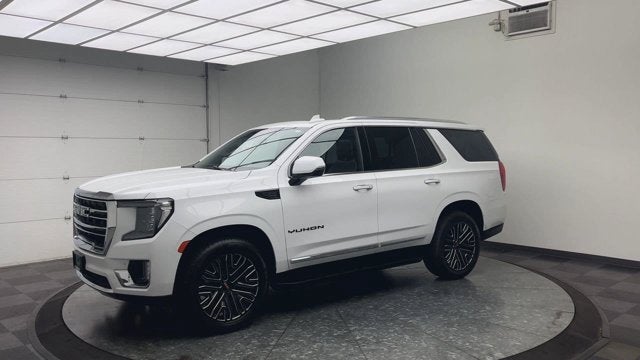 2022 GMC Yukon SLT
