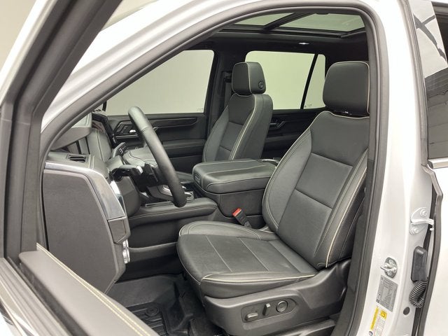 2025 GMC Yukon Elevation