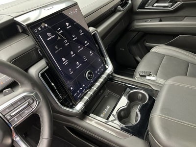 2025 GMC Yukon Elevation