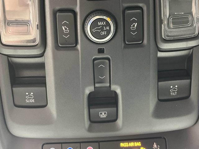 2025 GMC Yukon Elevation