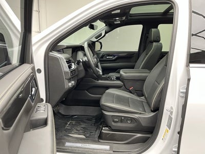 2025 GMC Yukon Elevation