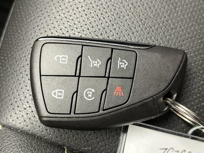 2025 GMC Yukon Elevation