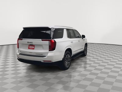 2025 GMC Yukon Elevation