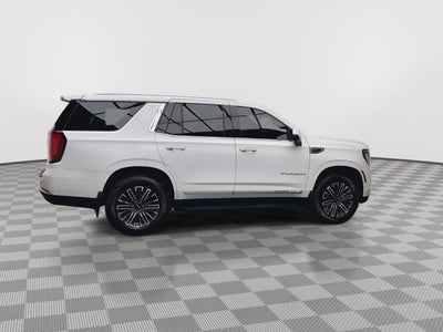 2025 GMC Yukon Elevation