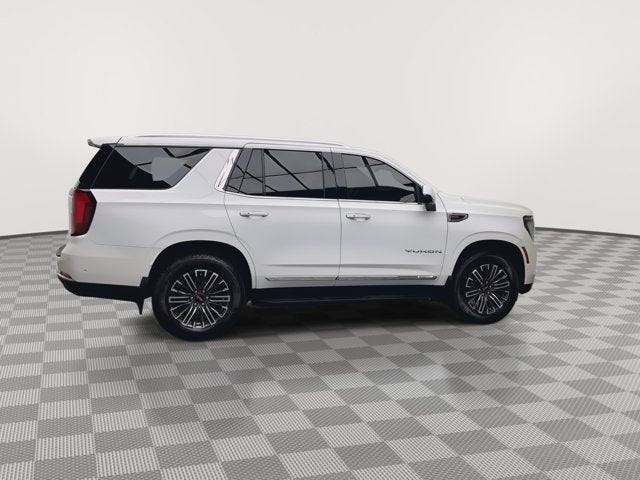 2025 GMC Yukon Elevation