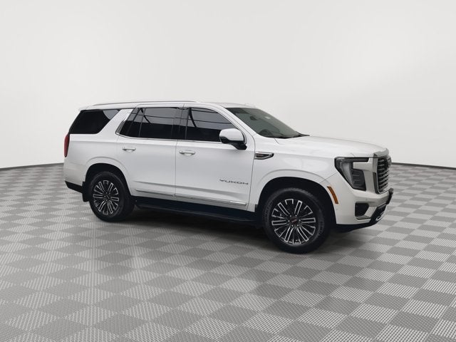 2025 GMC Yukon Elevation