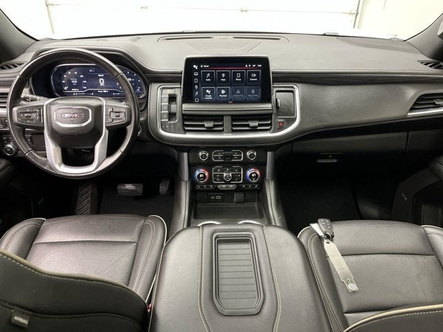 2022 GMC Yukon XL SLT