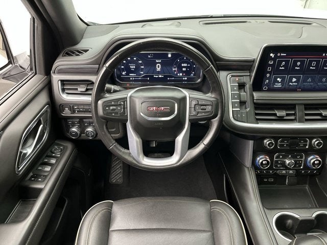 2022 GMC Yukon XL SLT