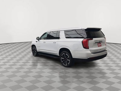 2022 GMC Yukon XL SLT