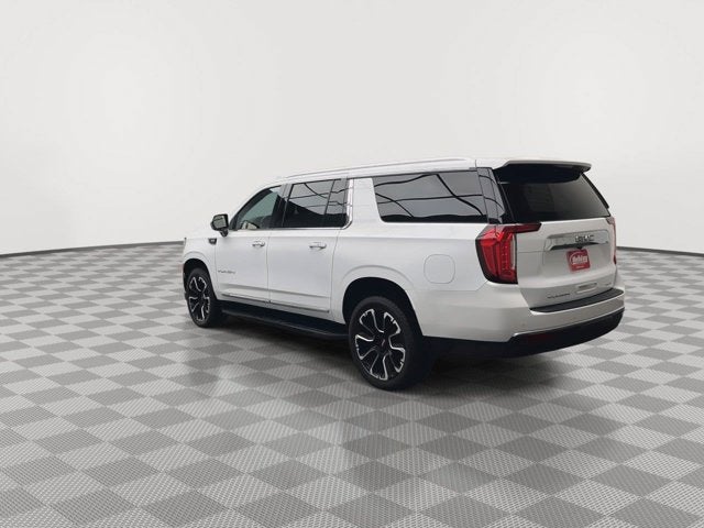 2022 GMC Yukon XL SLT