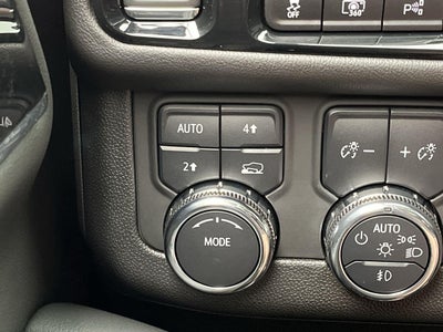 2025 GMC Yukon Xl Elevation