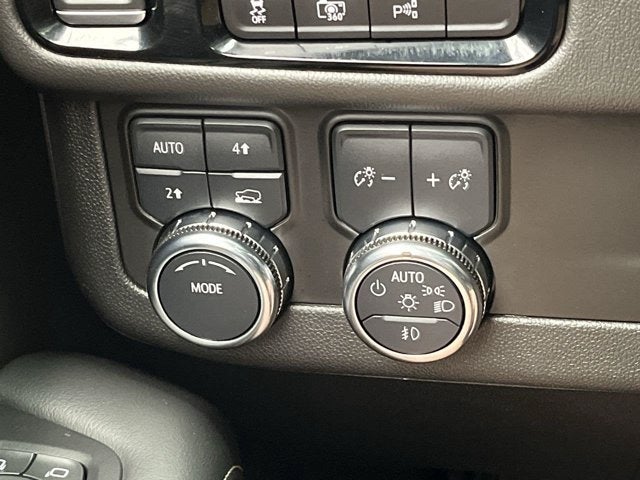 2025 GMC Yukon XL Elevation