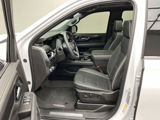 2025 GMC Yukon XL Elevation