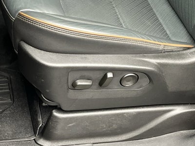2025 GMC Yukon XL AT4