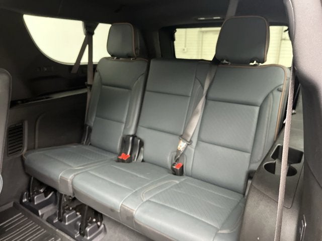 2025 GMC Yukon XL AT4