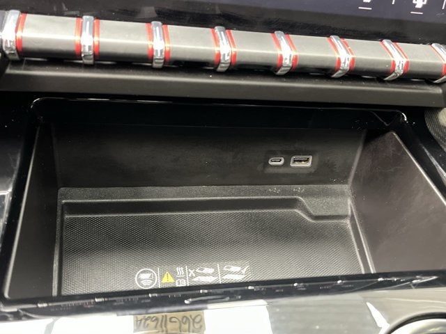 2025 GMC Yukon XL AT4