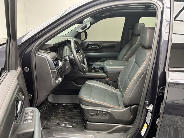 2025 GMC Yukon XL AT4