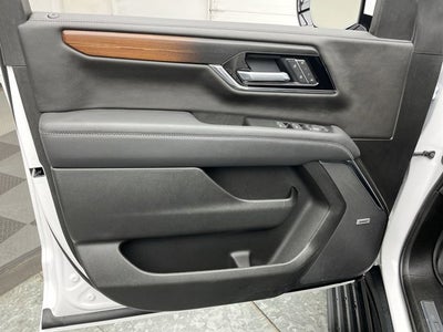 2025 GMC Yukon XL Denali