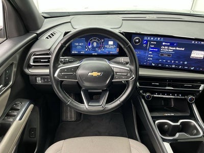2026 Chevrolet Traverse AWD LT