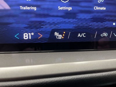 2026 Chevrolet Traverse AWD LT