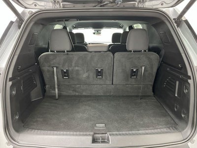 2026 Chevrolet Traverse AWD LT