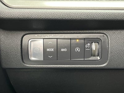 2024 Chevrolet Traverse AWD LT