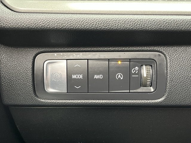 2024 Chevrolet Traverse AWD LT