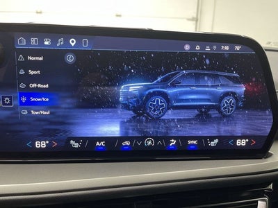 2026 Chevrolet Traverse AWD LT