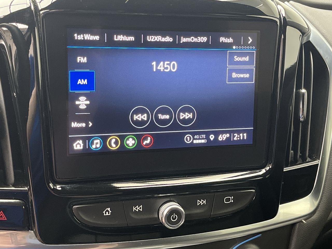 2023 Chevrolet Traverse LT Cloth