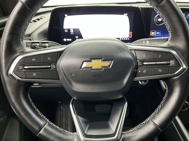 2025 Chevrolet Traverse AWD LT
