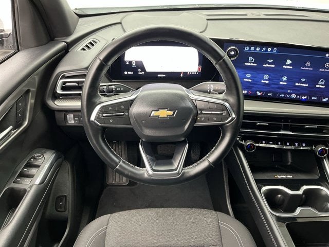 2025 Chevrolet Traverse AWD LT