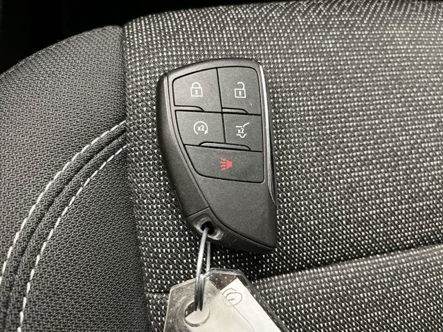 2025 Chevrolet Traverse AWD LT