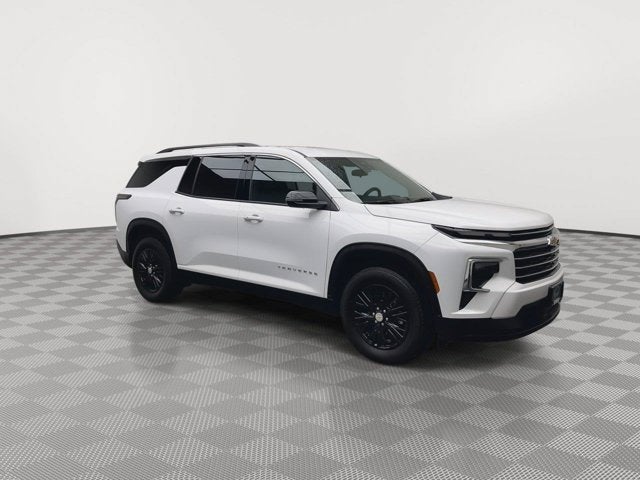 2025 Chevrolet Traverse AWD LT