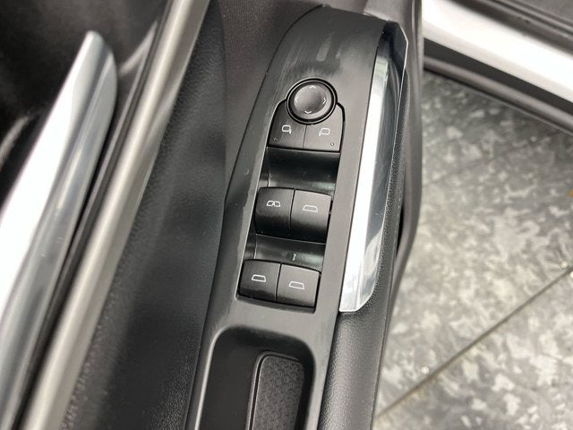 2025 Chevrolet Traverse AWD LT