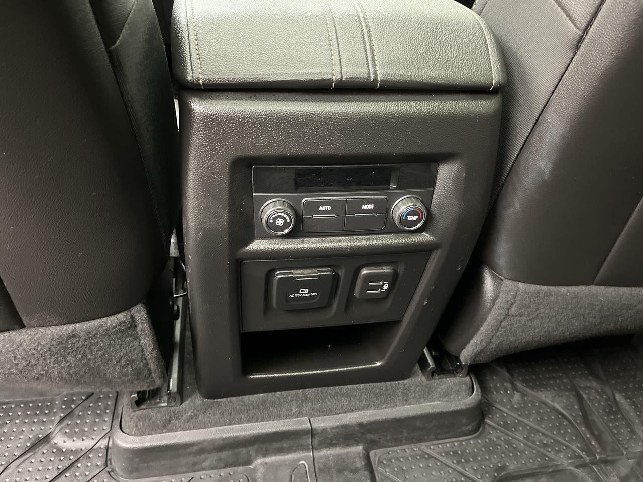 2023 Chevrolet TRAVERSE AWD 4DR LT LEATHER