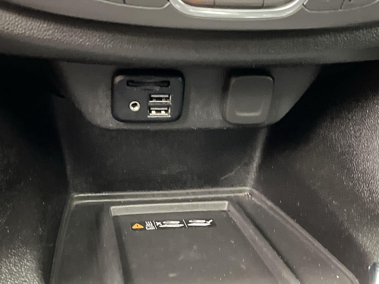 2023 Chevrolet TRAVERSE AWD 4DR LT LEATHER