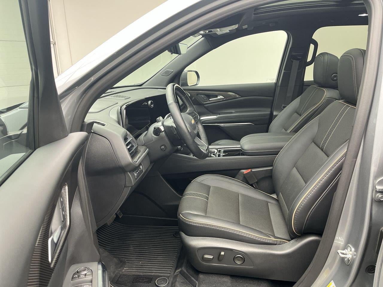 2026 Chevrolet Traverse AWD High Country