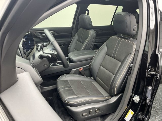 2025 Chevrolet Traverse AWD High Country