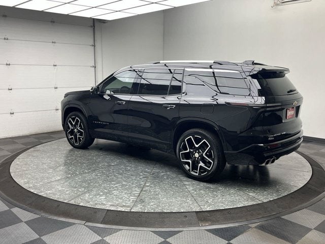 2025 Chevrolet Traverse AWD High Country