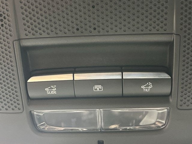 2025 Chevrolet Traverse AWD High Country