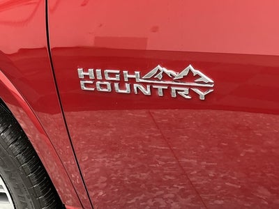 2023 Chevrolet Traverse High Country