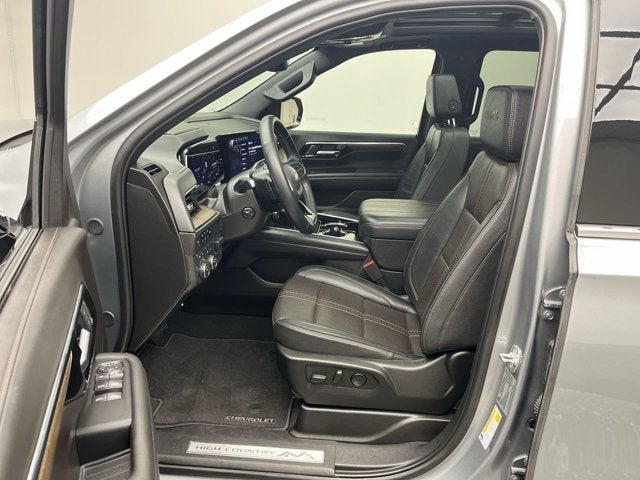 2025 Chevrolet Suburban High Country