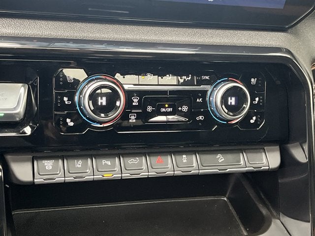 2025 GMC Sierra 2500HD AT4