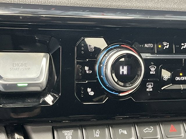 2025 GMC Sierra 2500HD AT4