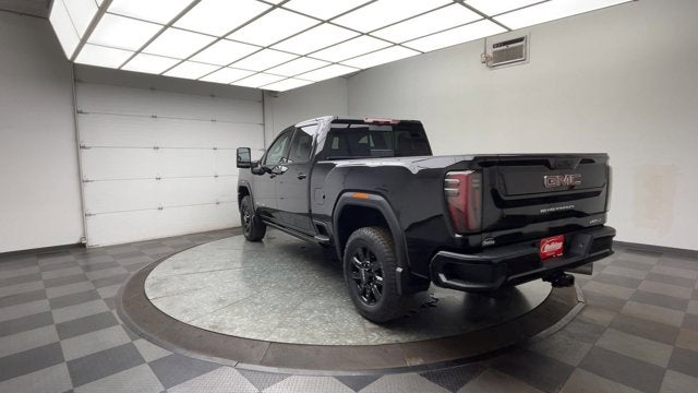 2025 GMC Sierra 2500HD AT4