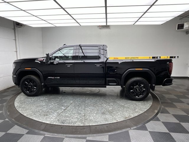 2025 GMC Sierra 2500HD AT4